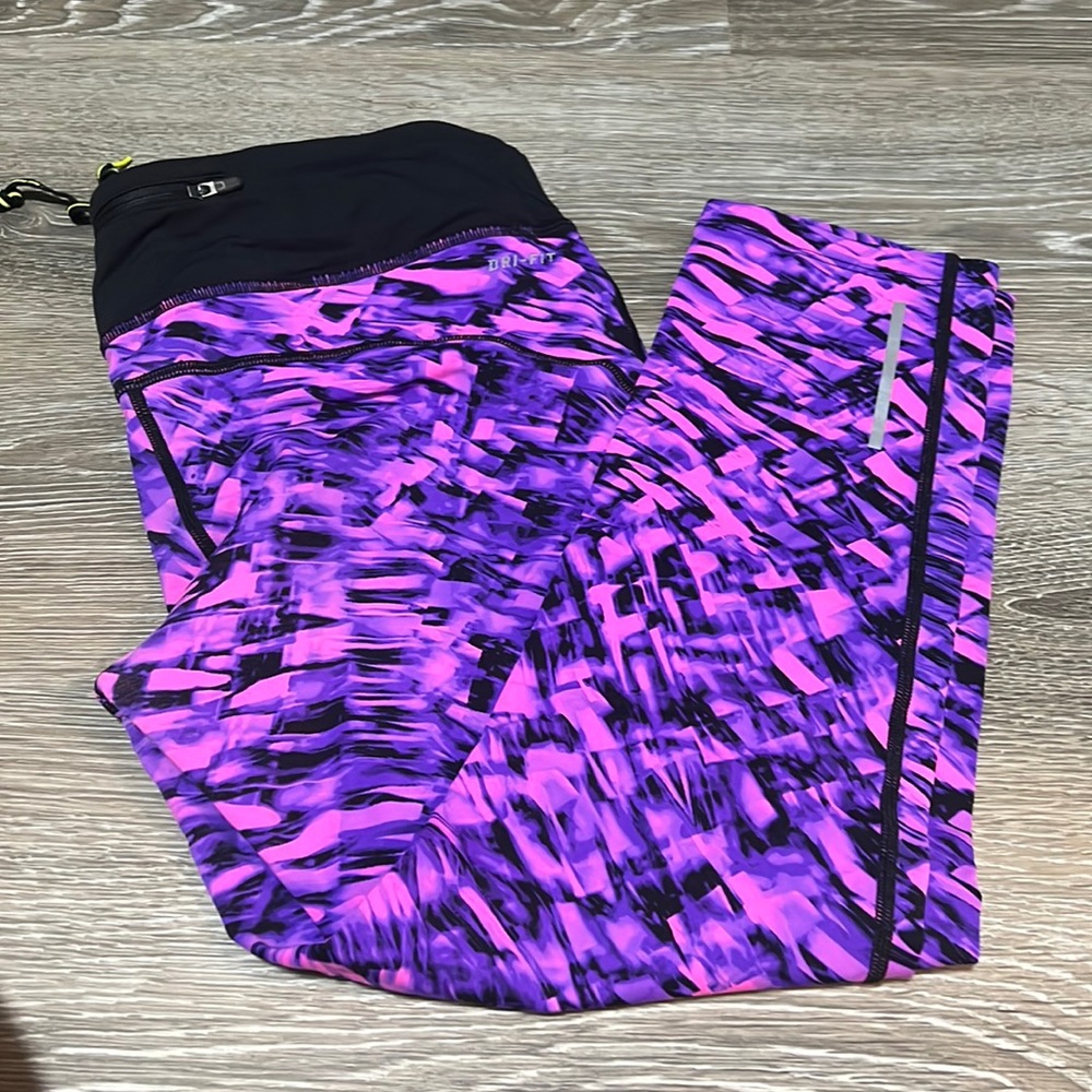 Nike Women’s Tights Size Large — Pink/Purple/Black